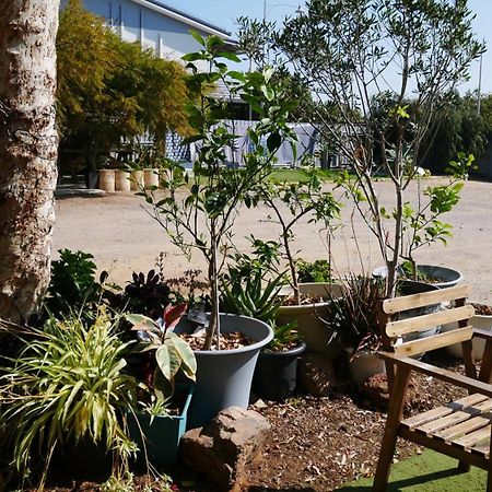 Geraldton Backpackers Hostel Exterior foto