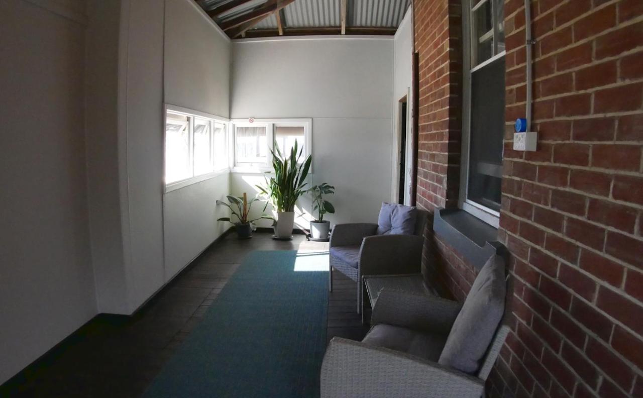 Geraldton Backpackers Hostel Exterior foto