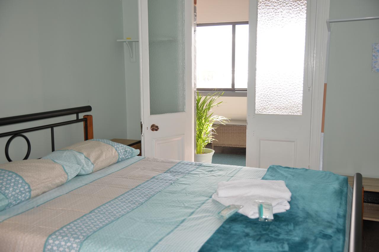 Geraldton Backpackers Hostel Exterior foto
