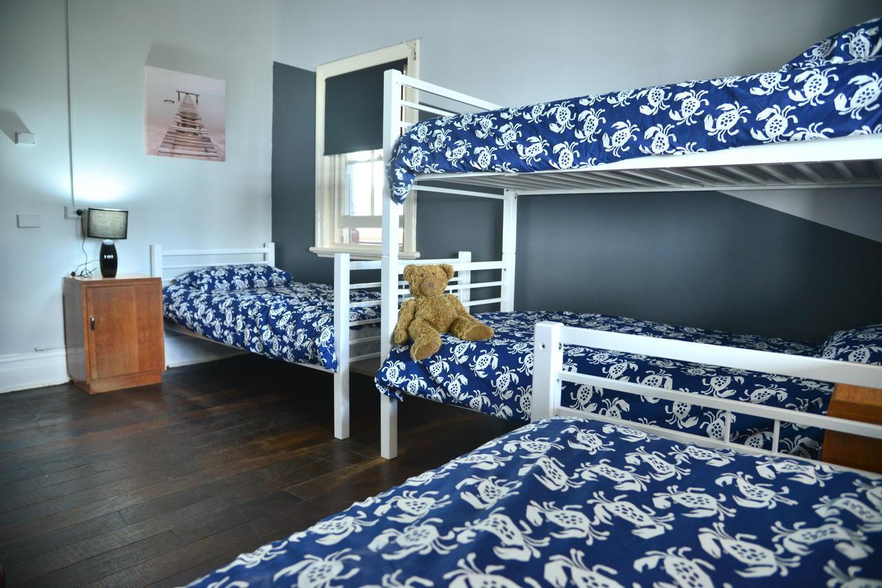 Geraldton Backpackers Hostel Exterior foto