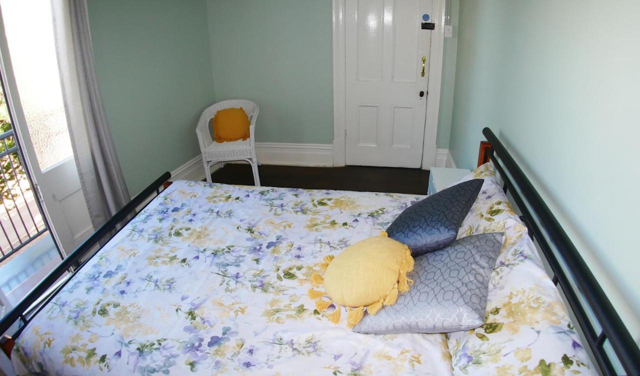 Geraldton Backpackers Hostel Exterior foto