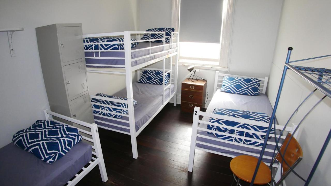 Geraldton Backpackers Hostel Exterior foto