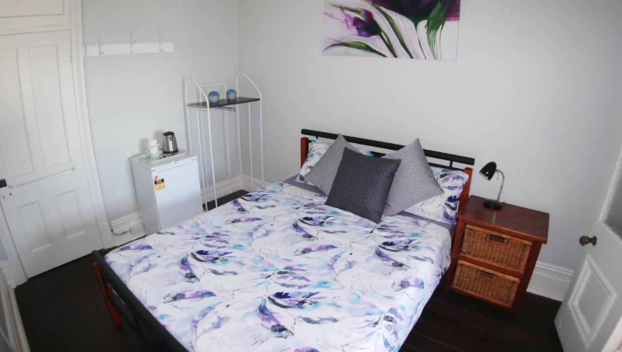 Geraldton Backpackers Hostel Exterior foto
