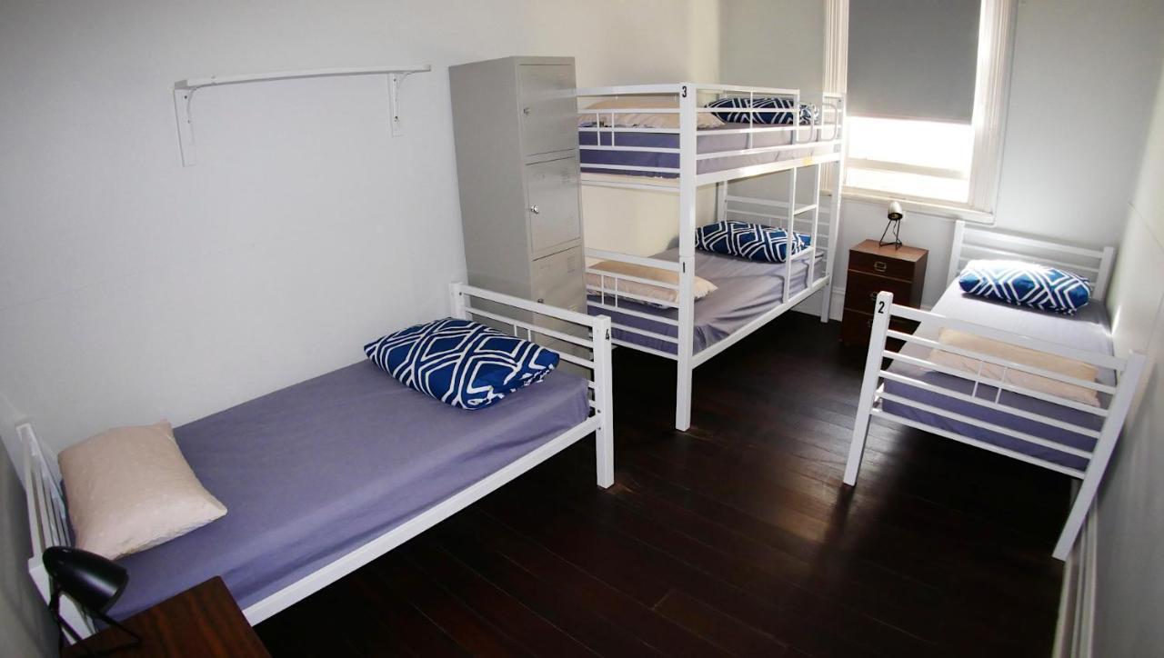 Geraldton Backpackers Hostel Exterior foto